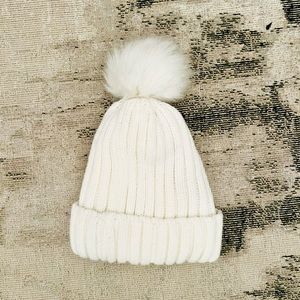 Lined, insulated cream color knit winter hat